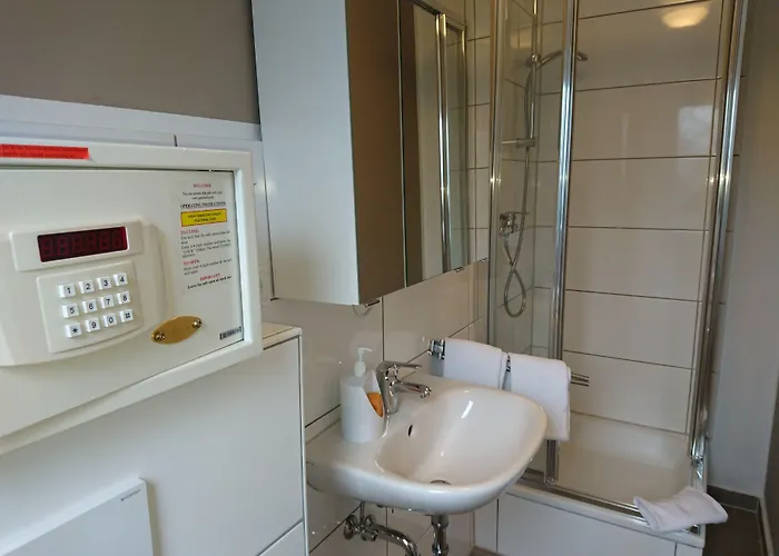 Budapester Hof Gaestehaus 2* Amburgo